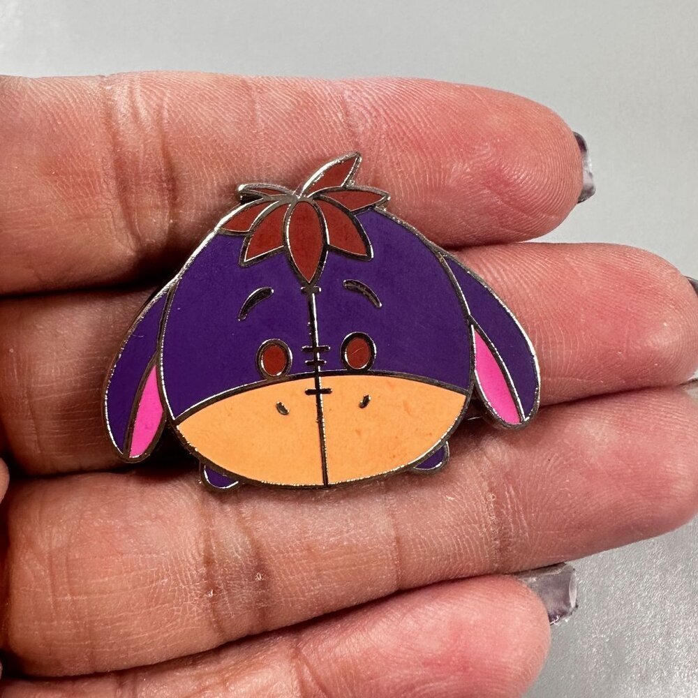 Disney Eeyore Donkey Trading Pin Winnie Pooh Brooch Badge Lapel Pin Accessories - Picture 6 of 6